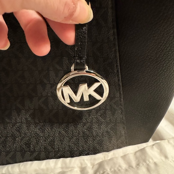Michael Kors Handbag and Wallet - Picture 3 of 16